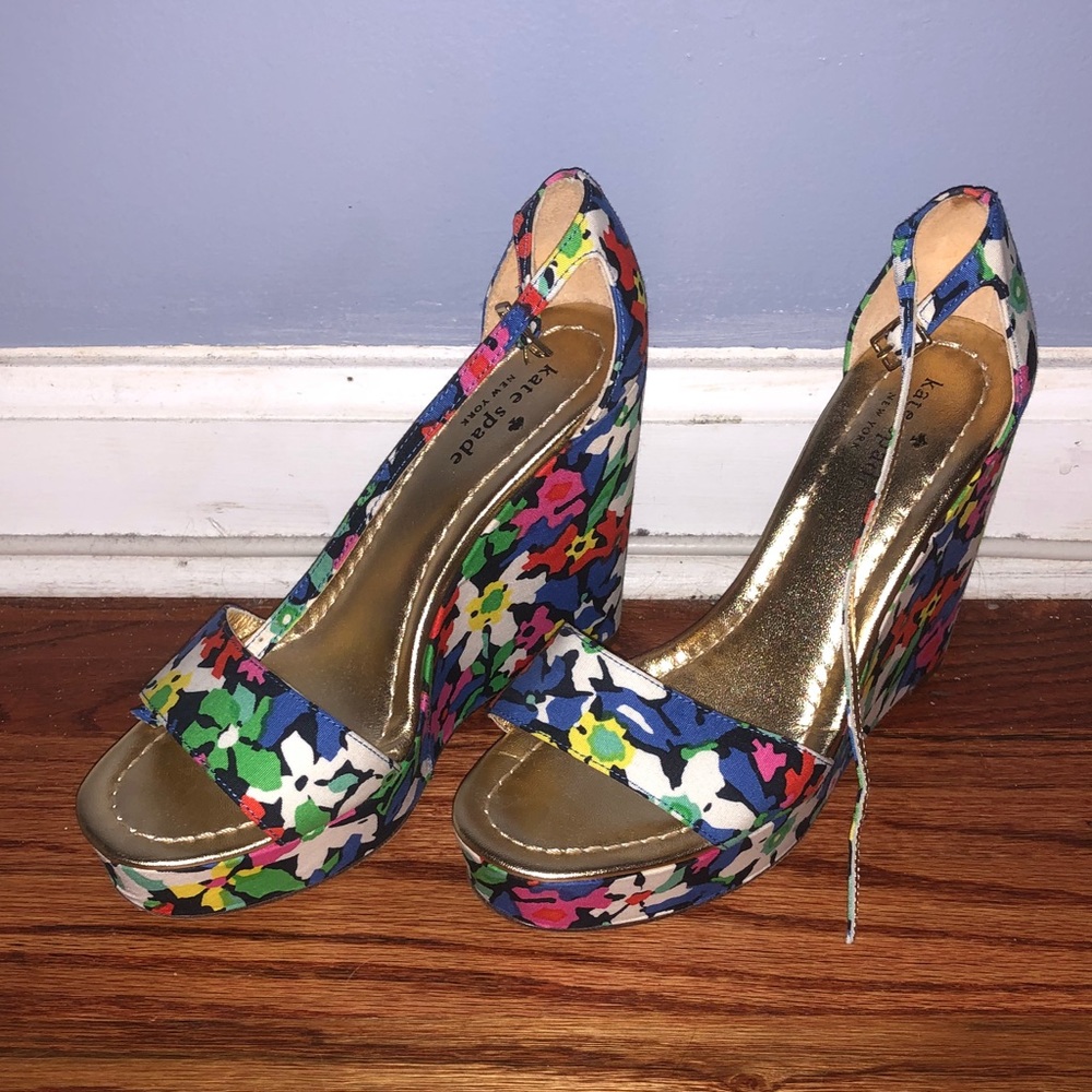 Kate Spade Dabney Wedges (size 7.5)